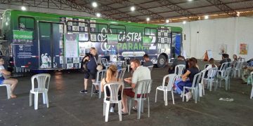 Castra Mais Paraná 2 leva atendimento gratuito para animais em Foz do Iguaçu