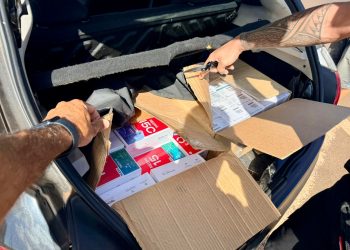 Estudante de medicina é preso com carga irregular de celulares na BR-277