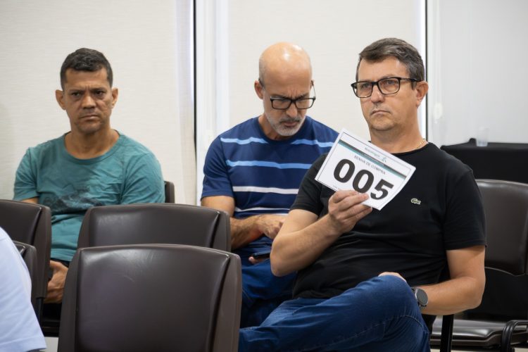 Itaipu arrecada R$ 1,7 milhão em leilão de casas da Vila A