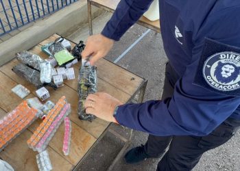 Estudante de medicina é flagrado com 462 medicamentos para emagrecimento na BR-277