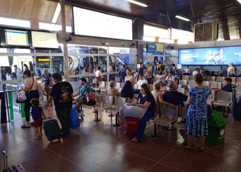 Rodoviária registra quase 30 mil passageiros no Carnaval 2026