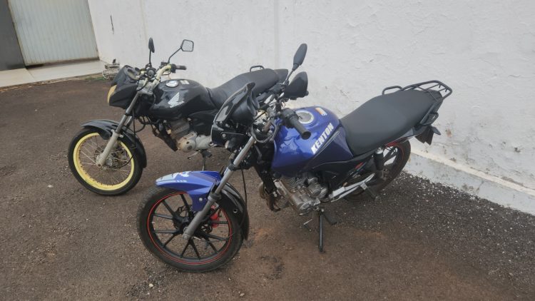 Dois paraguaios são presos com moto furtada próximo à Ponte da Amizade