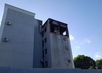 Incêndio em apartamento: Defesa Civil mantém prédio interditado após vistoria