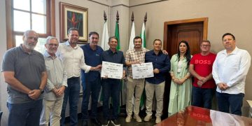 Estado garante R$ 7,2 milhões para mobilidade e turismo em Foz