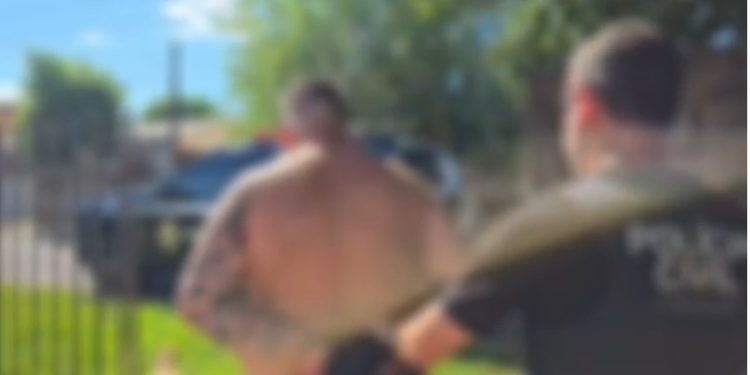 DENARC desarticula esquema de “delivery” de drogas e prende quatro pessoas no Morumbi