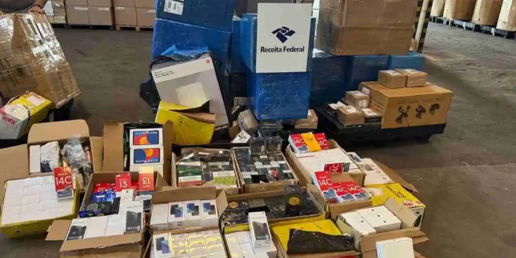 Bazar do Núcleo Criança de Valor traz produtos importados e arrecada recursos para projetos sociais