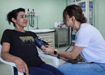 Foz do Iguaçu mobiliza moradores para atualizar cadastros e evitar desperdício de consultas