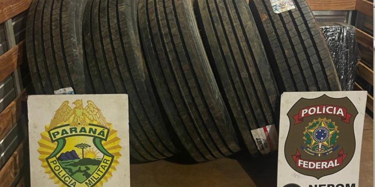 PF e PM desarticulam depósito de pneus contrabandeados e prendem dois paraguaios