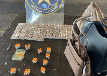 Fiscalização na Ponte da Amizade intercepta carga irregular de remédio emagrecedor