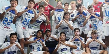 Sub-15 vence fora e Sub-17 perde em jogo movimentado pelo Paranaense