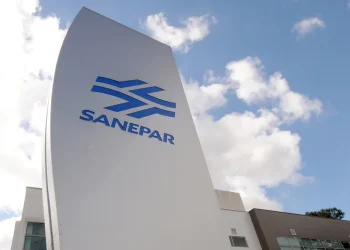 Sanepar abre vagas de estágio para estudantes de Administração e Engenharia em Foz