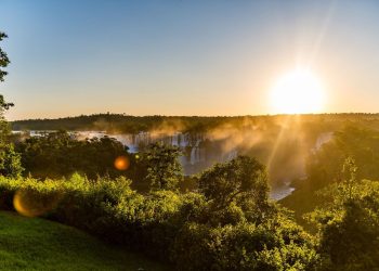 Março amplia opções de lazer e contato com a natureza no Parque Nacional do Iguaçu