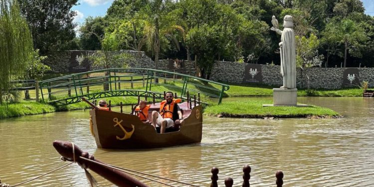 Eco Park Foz reativa passeio de pedalinho