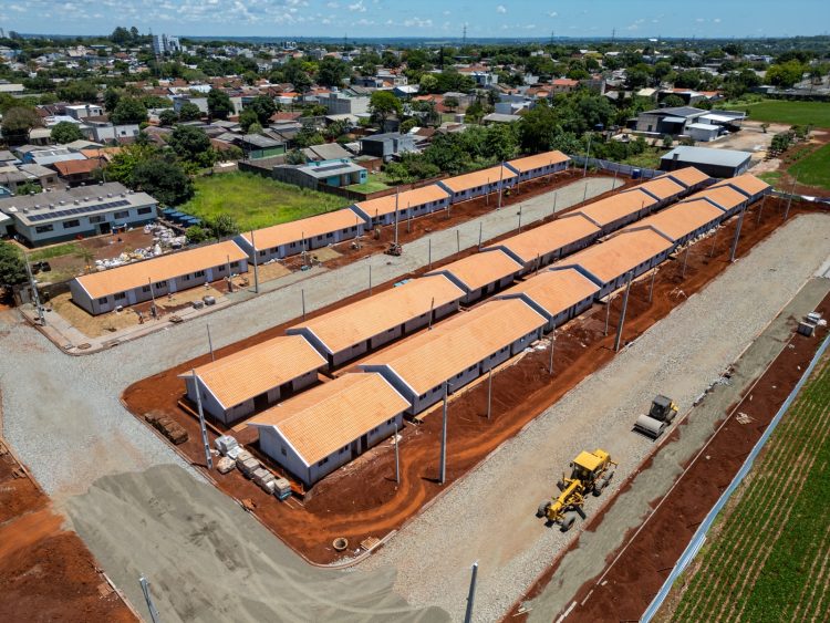 Leilão da Vila A soma R$ 9,6 milhões e reforça programa habitacional