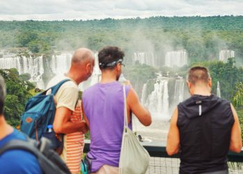 Parque Nacional do Iguaçu tem maior fevereiro da história com 169 mil visitantes