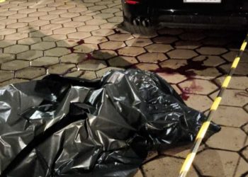 Queda de caminhonete termina em morte no estacionamento de hotel