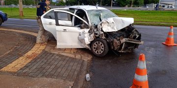 Acidente na BR-277 deixa dois feridos