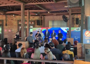 Foz do Iguaçu lidera estratégia internacional do Paraná para atrair turistas estrangeiros