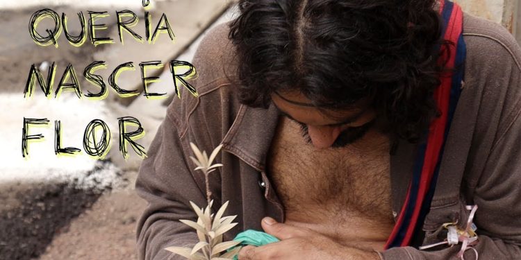 Espetáculo “Leno Queria Nascer Flor” ocupa praça com arte e reflexão