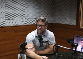 Requião Filho critica gestão estadual e projeta disputa com quatro candidaturas