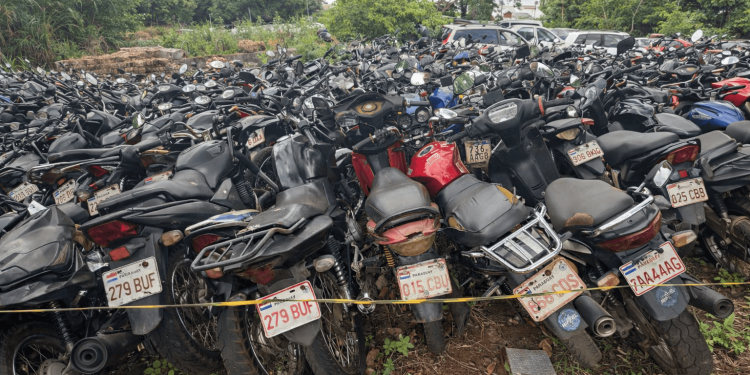 Estrangeiros acumulam R$ 42 milhões em multas de trânsito em Foz