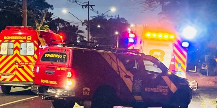 Homem é encontrado ferido embaixo de ponte na Avenida Tancredo Neves