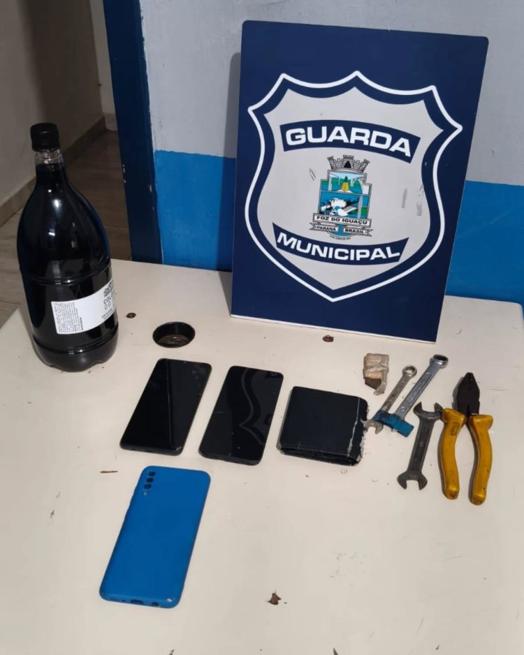 Suspeito é detido pela Guarda Municipal com celulares furtados no Jardim São Paulo