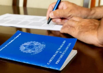 Mutirão de empregos leva 500 vagas ao bairro Porto Belo