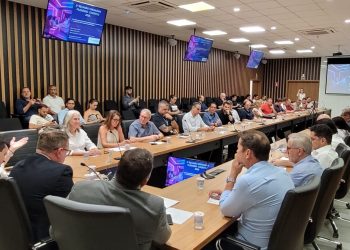 Região do extremo-oeste reage a perdas e articula força política para eleições de 2026