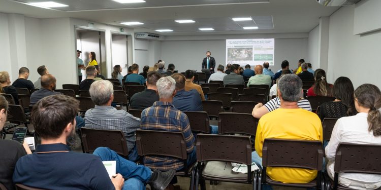 Itaipu coloca 14 casas da Vila A em leilão no próximo dia 16
