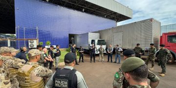 Receita Federal apreende R$ 1,8 milhão em eletrônicos escondidos em caminhão durante treinamento na fronteira