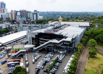 Campanha de Páscoa aposta em caça ao tesouro e prêmio de motos elétricas na fronteira