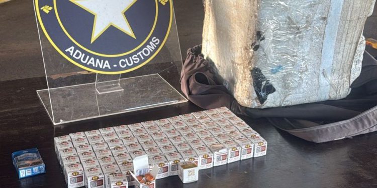 Isopor sem gelo levanta suspeita e Receita Federal apreende medicamentos na Ponte da Amizade