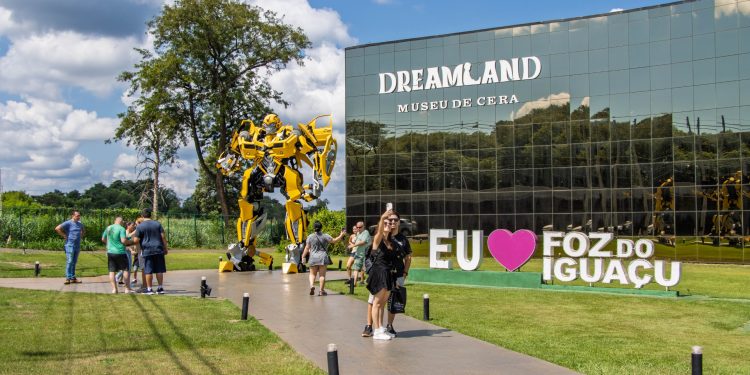 Campanha solidária é prorrogada e garante ingresso a R$ 15 no Dreams Park Show